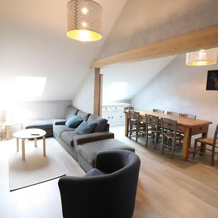 Apartment Albepierre-bredons, 4 Pieces, 8 Personnes - Fr-1-742-444 *